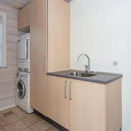 Four-bedroom Holiday In Harboore 8 *