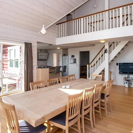 Four-bedroom Holiday In Harboore 8