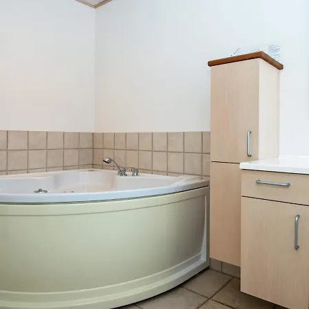 別荘 Four-bedroom Holiday In Harboore 8 *