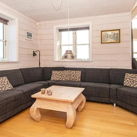 Four-bedroom Holiday In Harboore 8